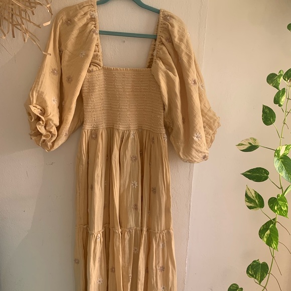 Free People Dresses & Skirts - Free people sold out flower embroidered tiered smocked dress with balloon sleeve